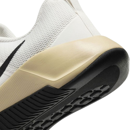 BUTY MĘSKIE SPORTOWE NIKE MC TRAINER 3