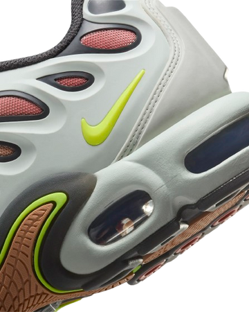 NIKE AIR MAX PLUS DRIFT