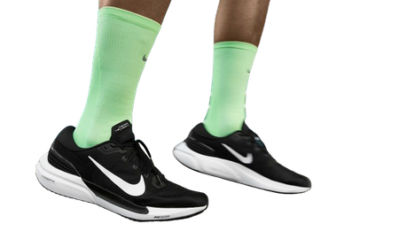 NIKE AIR ZOOM VOMERO 15