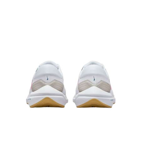 WMNS NIKE AIR ZOOM VOMERO 16