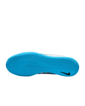 NIKE VAPOR 15 CLUB IC