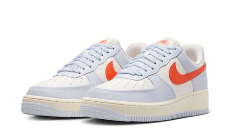WMNS NIKE AIR FORCE 1 '07