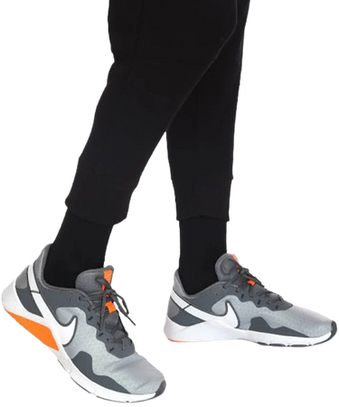 NIKE LEGEND ESSENTIAL 2