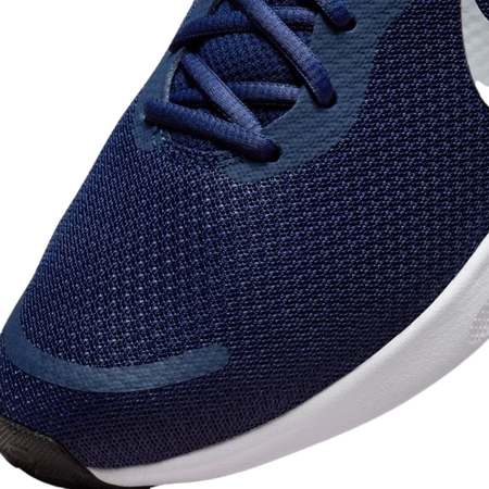 NIKE REVOLUTION 7