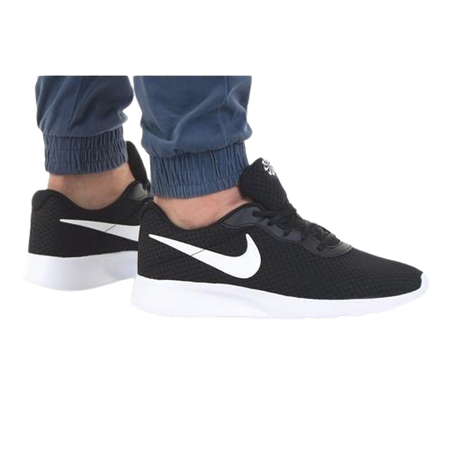 NIKE TANJUN