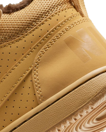 NIKE COURT BOROUGH MID WNTR (PSV)