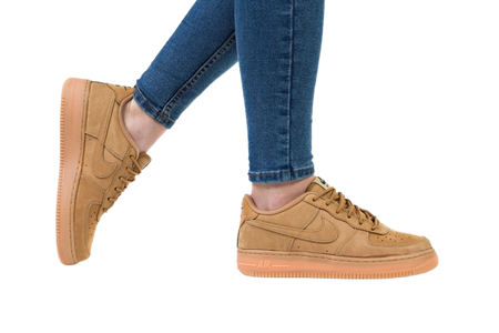 NIKE AIR FORCE 1 LV8 (GS)