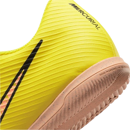 NIKE VAPOR 15 CLUB IC