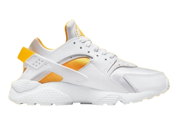 W NIKE HUARACHE