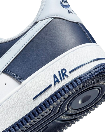 NIKE AIR FORCE 1 '07 LV8