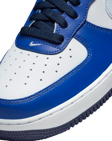 NIKE AIR FORCE 1 '07 LV8