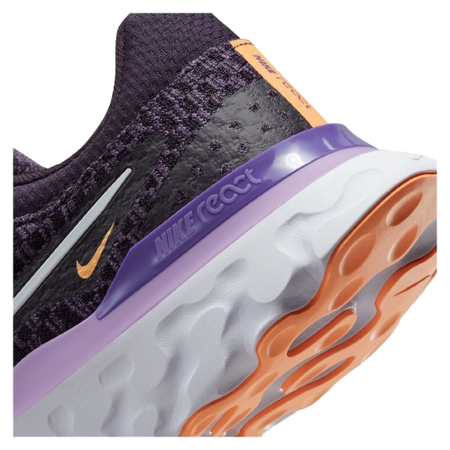 W NIKE REACT INFINITY RUN FK 3