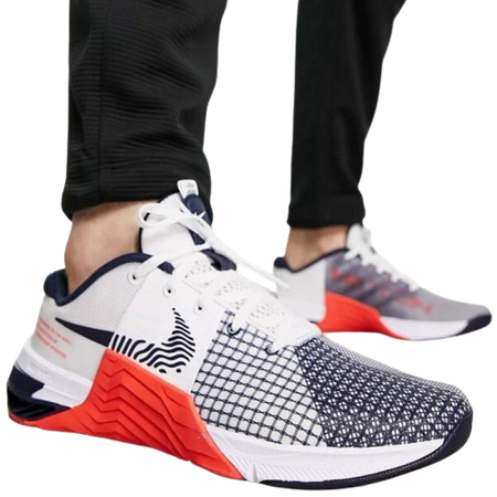 NIKE METCON 8