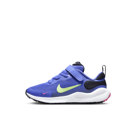 NIKE REVOLUTION 7