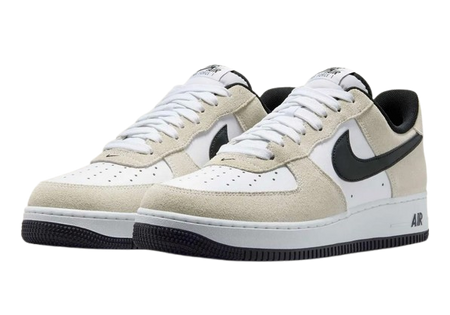 NIKE AIR FORCE 1 '07 LV8