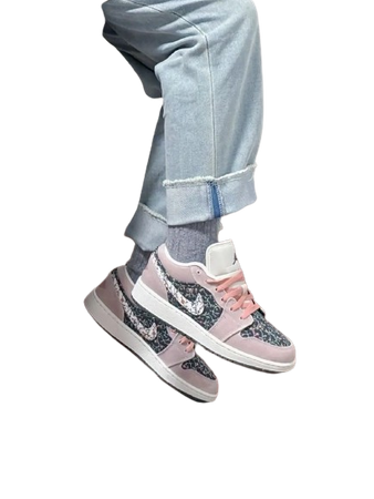 NIKE AIR JORDAN 1 LOW SE (GS)