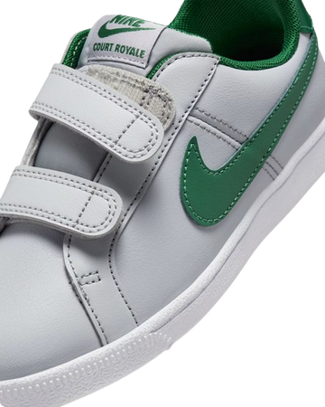 NIKE COURT ROYALE (PSV)