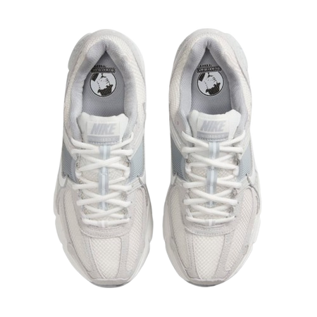 W NIKE ZOOM VOMERO 5