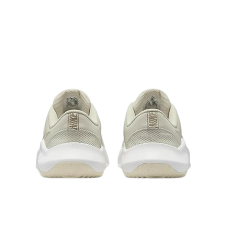 NIKE W LEGEND ESSENTIAL 3 NN PRM