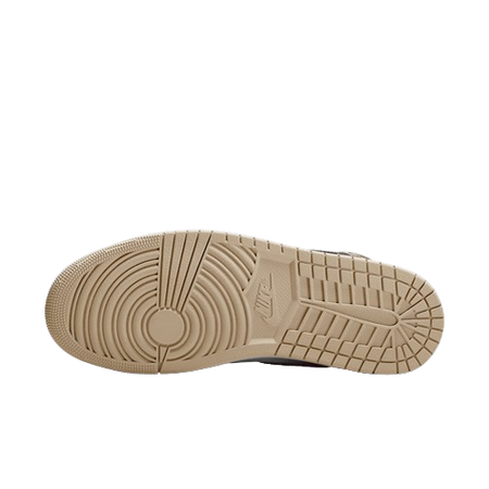 NIKE AIR JORDAN 1 MID