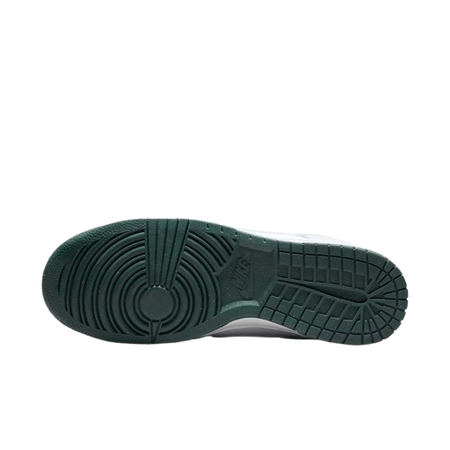 NIKE DUNK LOW RETRO SE