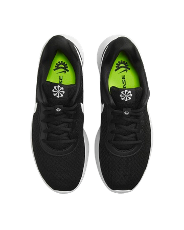 NIKE WMNS TANJUN FLYEASE