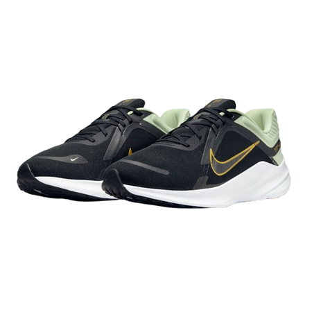 NIKE QUEST 5