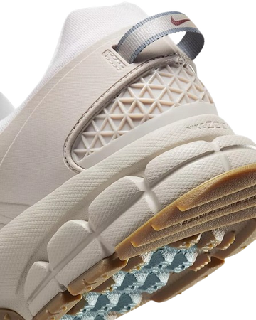 BUTY MĘSKIE NIKE ZOOM VOMERO ROAM