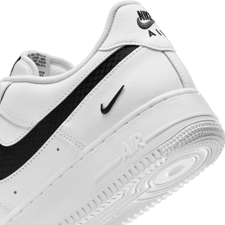 NIKE AIR FORCE 1 '07 LV8