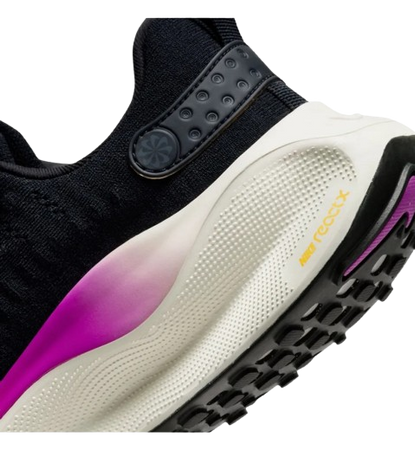 W NIKE REACTX INFINITY RUN 4