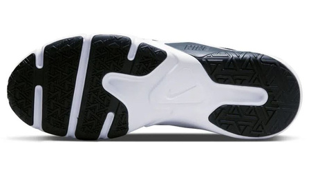 Nike Legend Essential 2