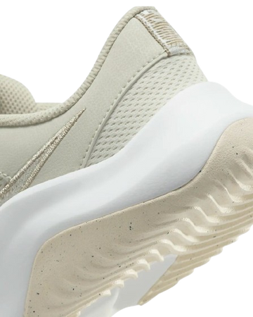 NIKE W LEGEND ESSENTIAL 3 NN PRM