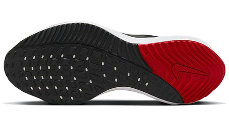 NIKE AIR ZOOM VOMERO 15