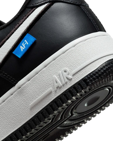 NIKE AIR FORCE 1 '07