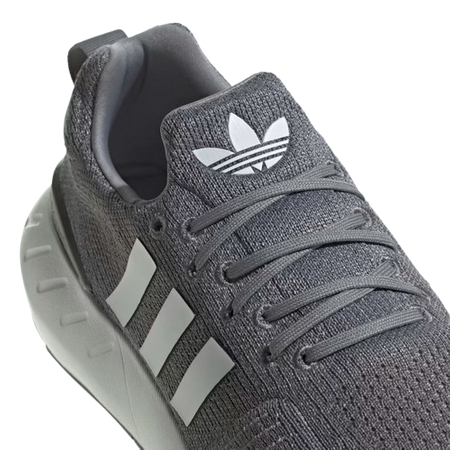 ADIDAS SWIFT RUN 22