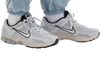 NIKE ZOOM VOMERO 5