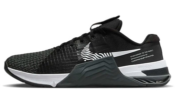 NIKE METCON 8