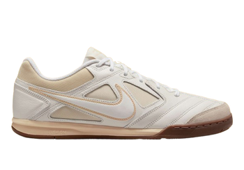 NIKE GATO